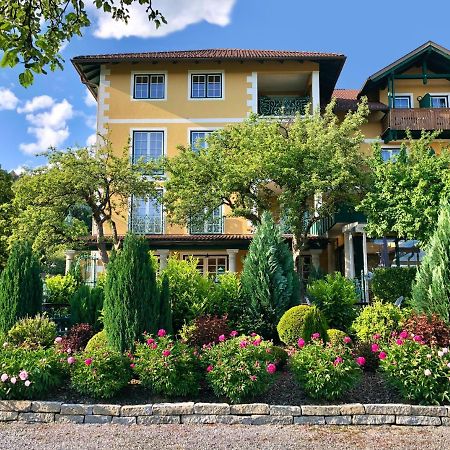 Gasthaus Hotel Hoehenwirt Keutschach am See Esterno foto